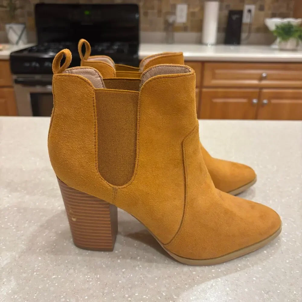 Womens Pull On Boots  Sz 7.5 Brown Suede Western Office Career Business 3